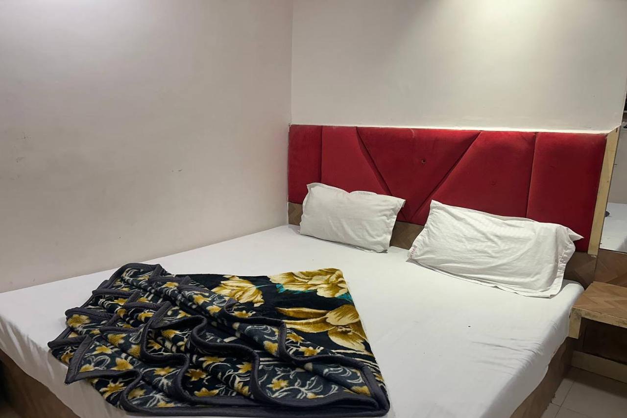 Shree Lodge Near New Delhi Railway Station, Paharganj Kültér fotó